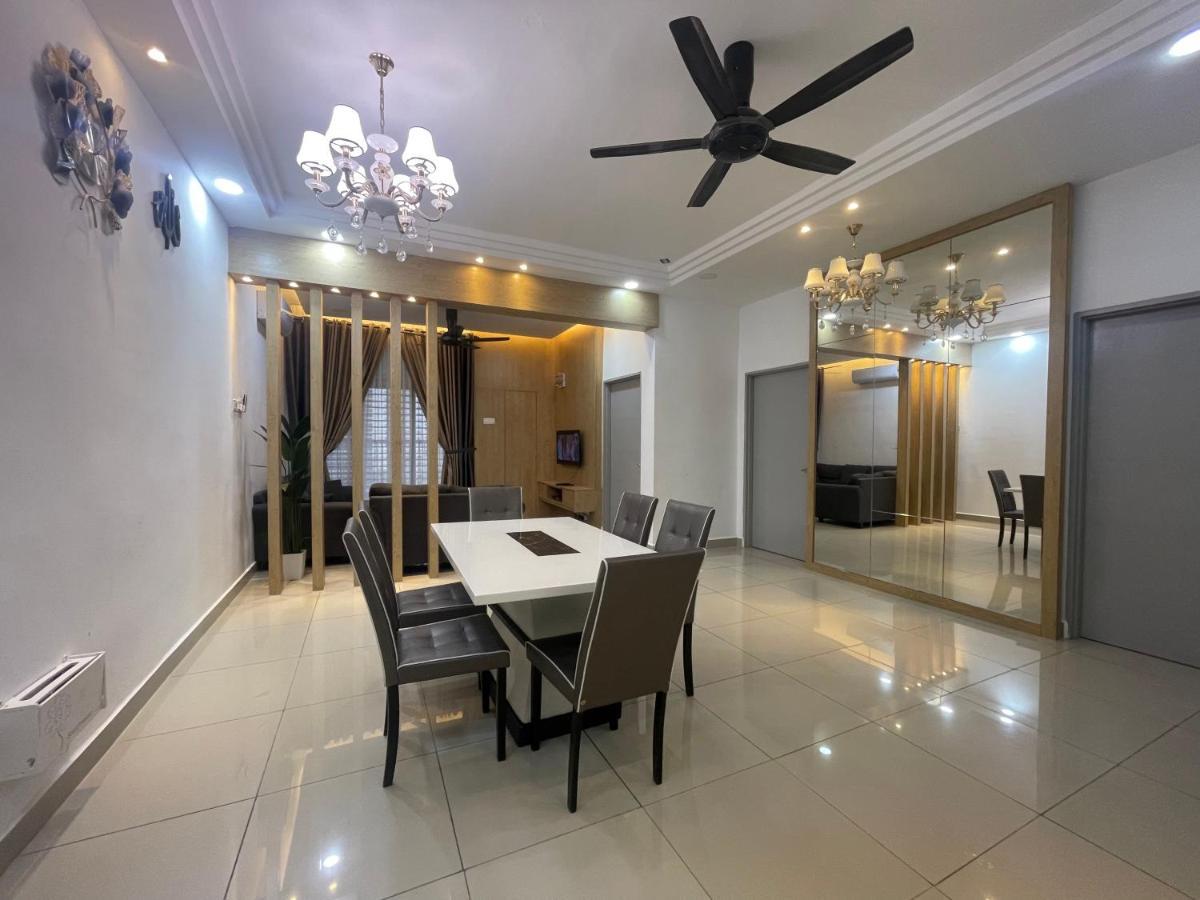 Sofiamuslim Homestay Putrajaya- Near Alamanda Mall & Federal Government Administrative Centre Kompleks Abcdef Zewnętrze zdjęcie